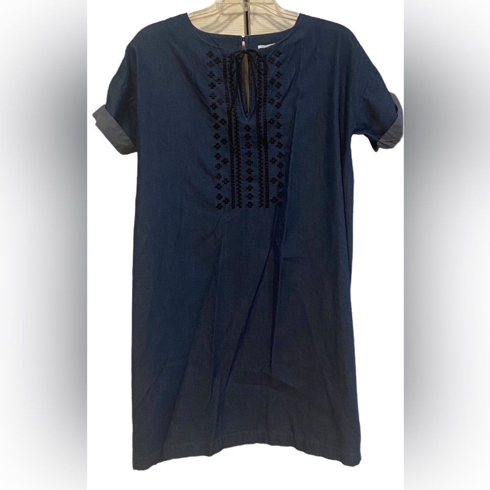 Old Navy Boho Denim Dress with black embroidery Size Small